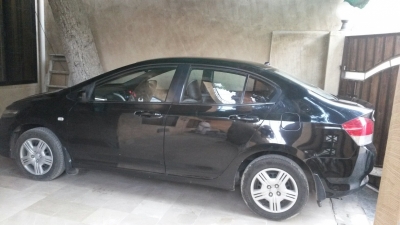 car honda city 2015 karachi 24201