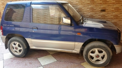 car mitsubishi pajero mini 1995 lahore 26646