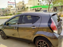 car toyota aqua 2015 karachi 27872
