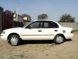 car toyota corolla 2000 chakwal 22992