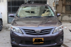 Car Toyota Corolla gli 2012 Karachi