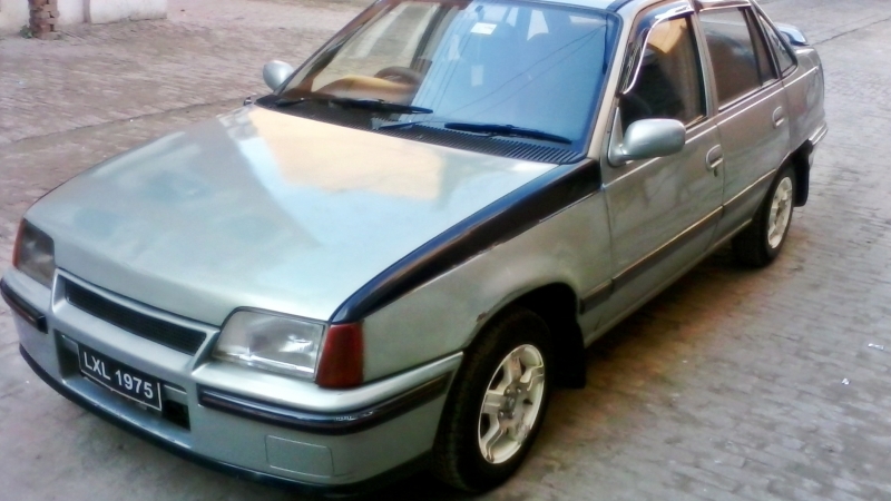 Daewoo Racer 1999