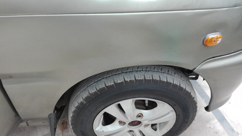 Daihatsu Cuore cx 2004