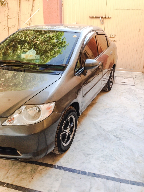 Honda City vario 2004