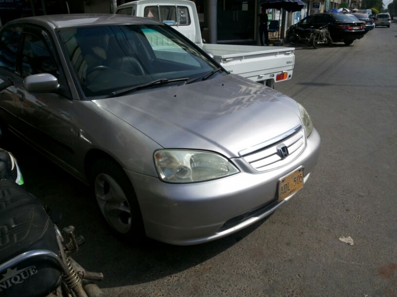 Honda Civic exi 2001
