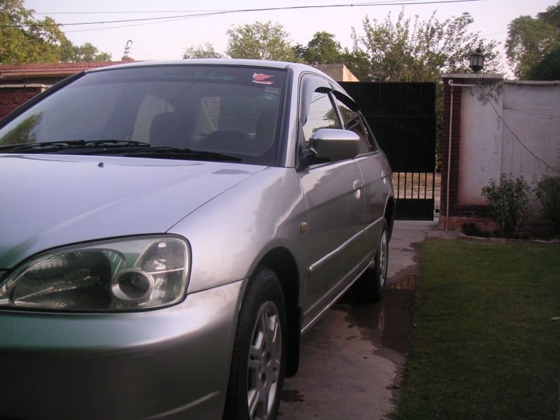 Honda Civic exi 2002