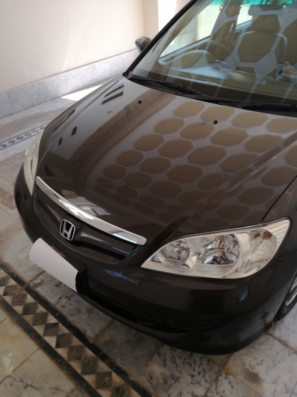 Honda Civic exi 2004