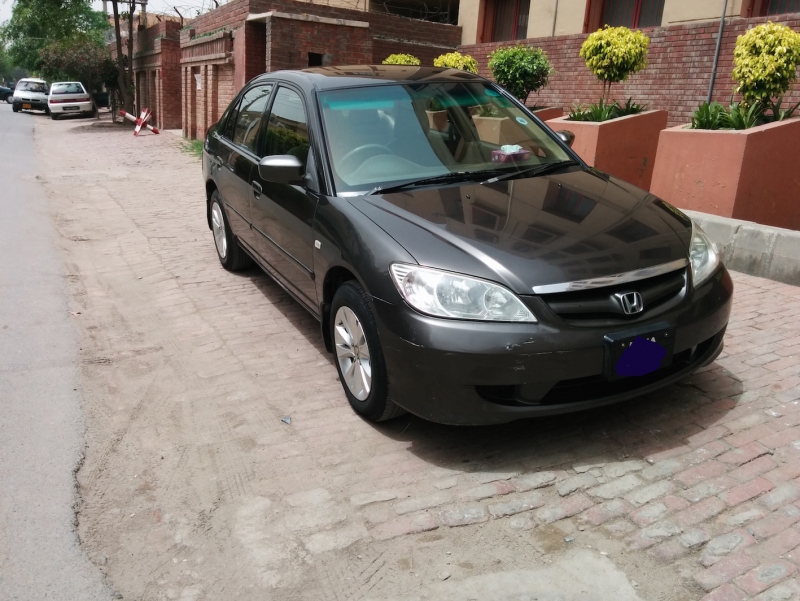 Honda Civic exi 2005