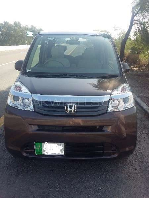 Honda Life 2015