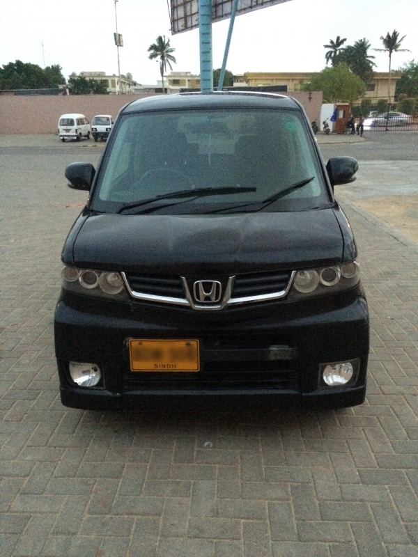 Honda ZEST SPARK 2015