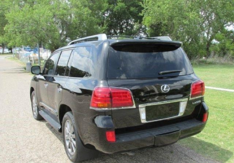 Lexus Lx570 2011