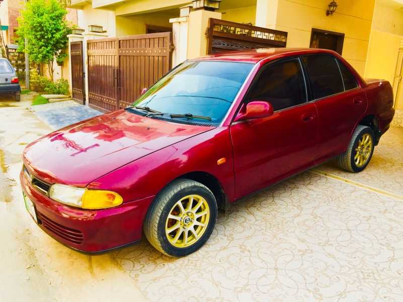 Mitsubishi Lancer 1300gl 1992