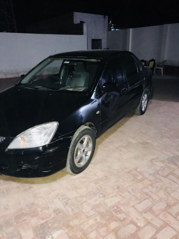 Mitsubishi Lancer 1300gl 2005