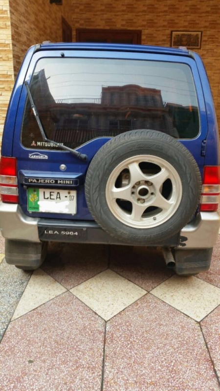 Mitsubishi Pajero mini 1995