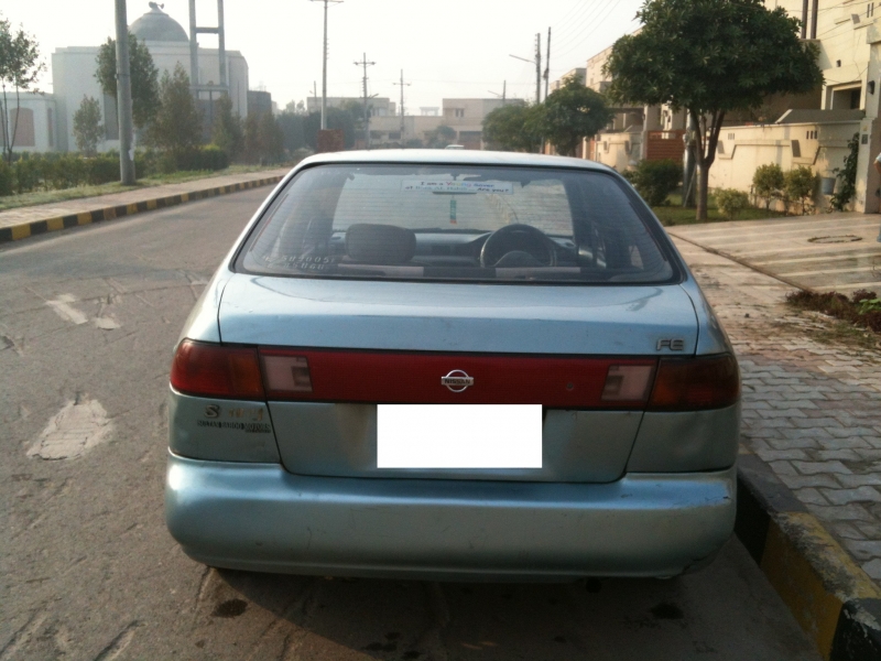 Nissan Sunny 1997