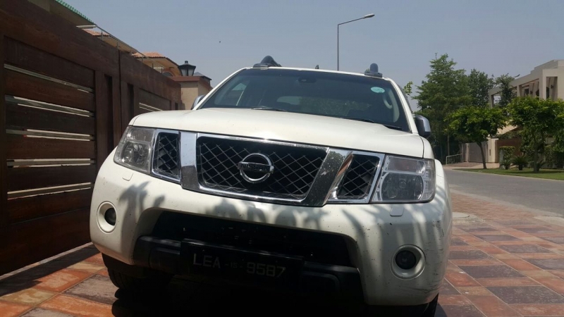 Nissan Path finder 2011