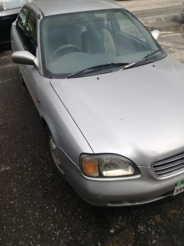 Suzuki Baleno 2005
