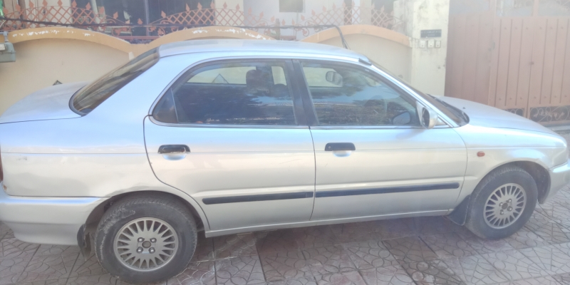 Suzuki Baleno 2005