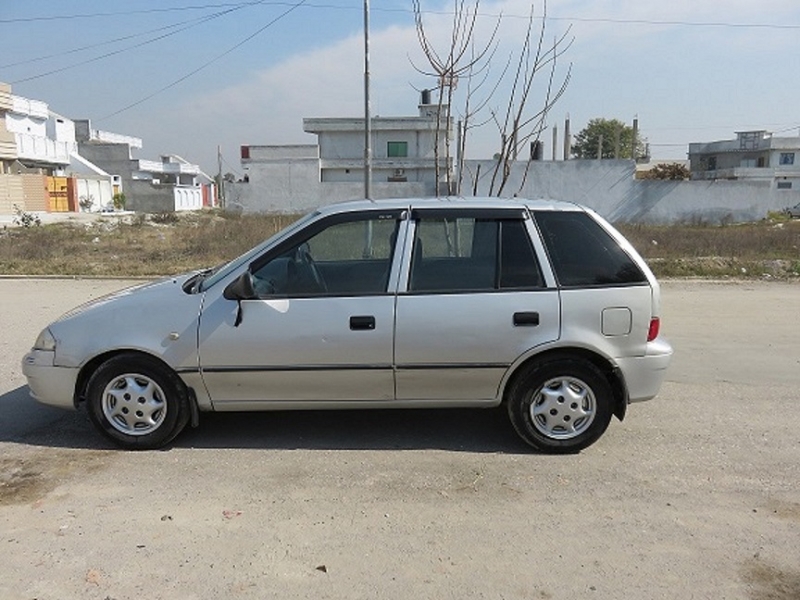 Suzuki Cultus vxr 2004