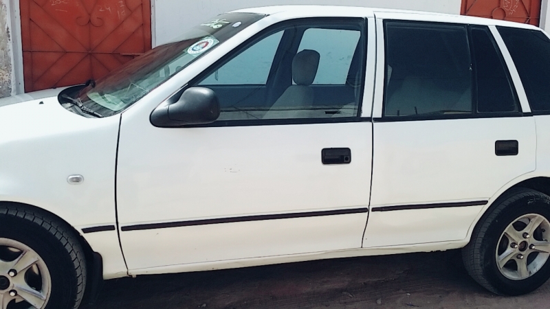 Suzuki Cultus vxr 2004