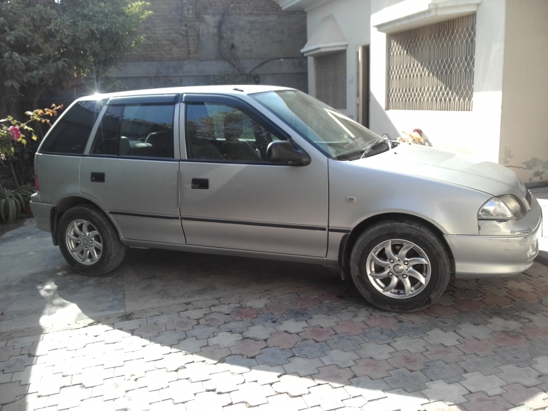 Suzuki Cultus vxr 2004