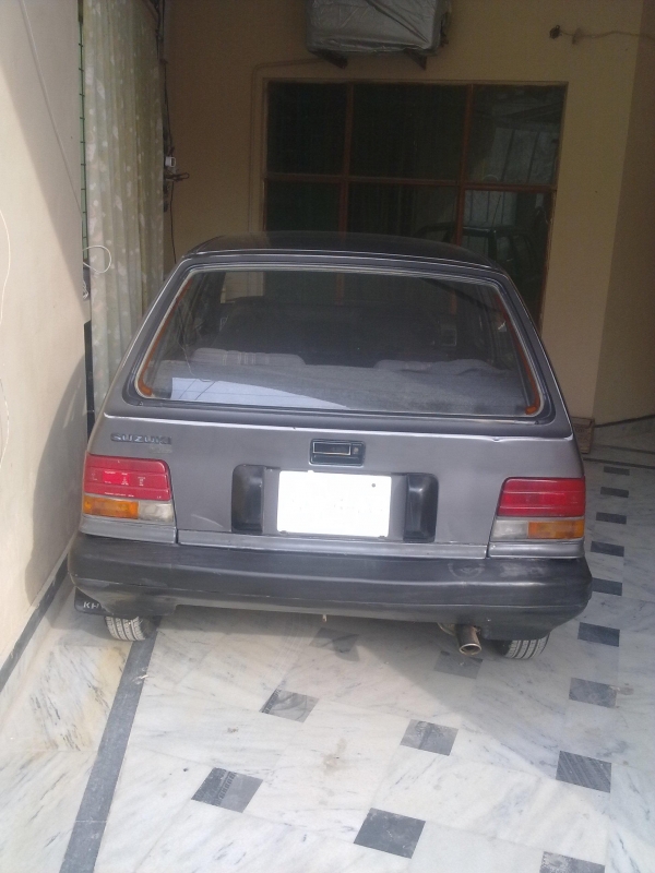 Suzuki Khyber 2000