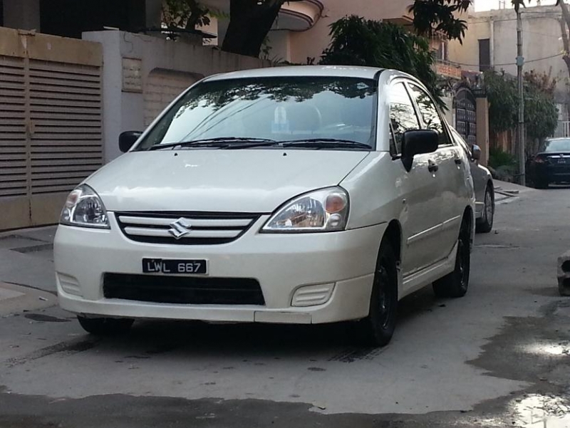Suzuki Liana 2006