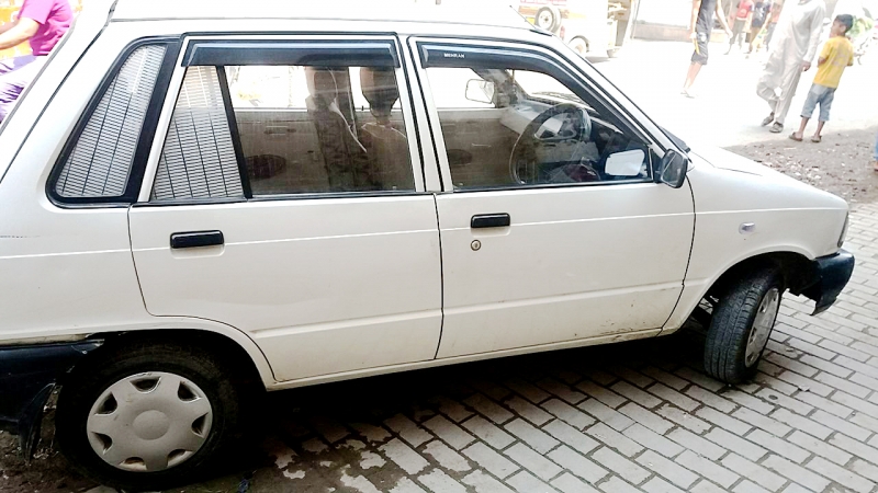 Suzuki Mehran vx 2011