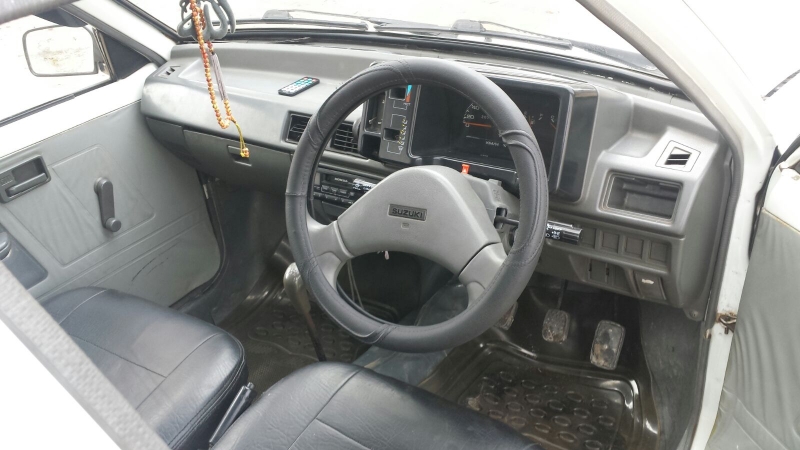 Suzuki Mehran vxr 2005
