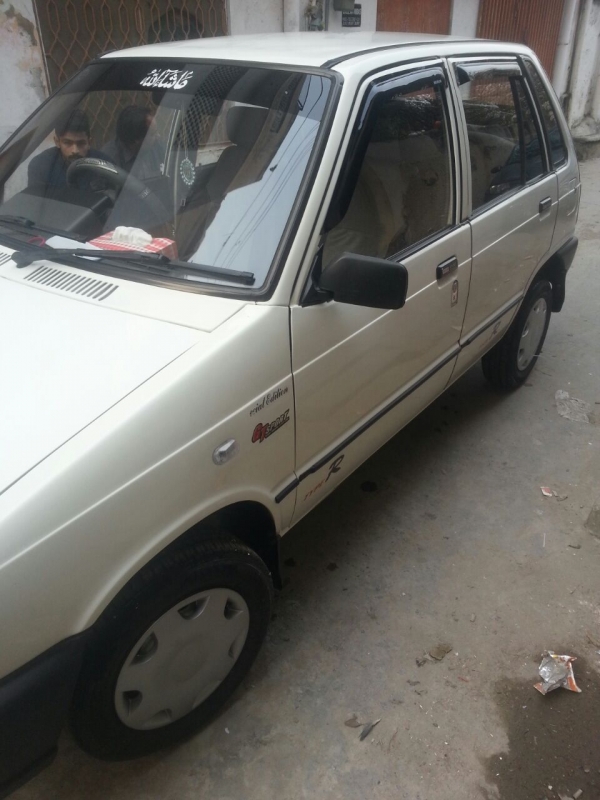 Suzuki Mehran vxr 2010