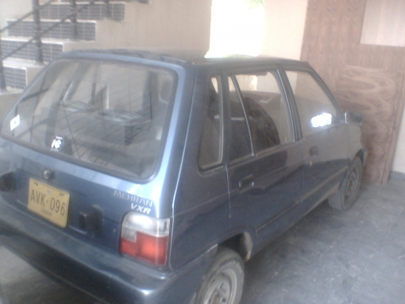 Suzuki Mehran vxr 2011