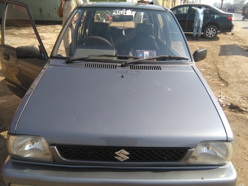 Suzuki Mehran vxr 2012