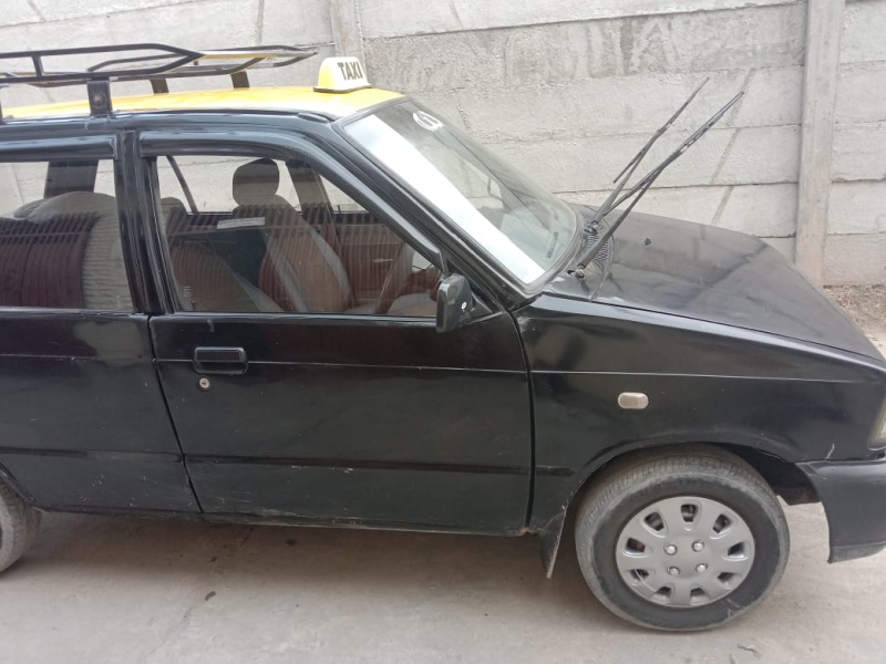 Suzuki Mehran vxr 2012