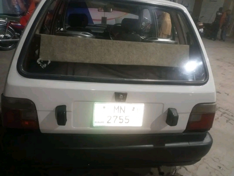 Suzuki Mehran vxr 2010