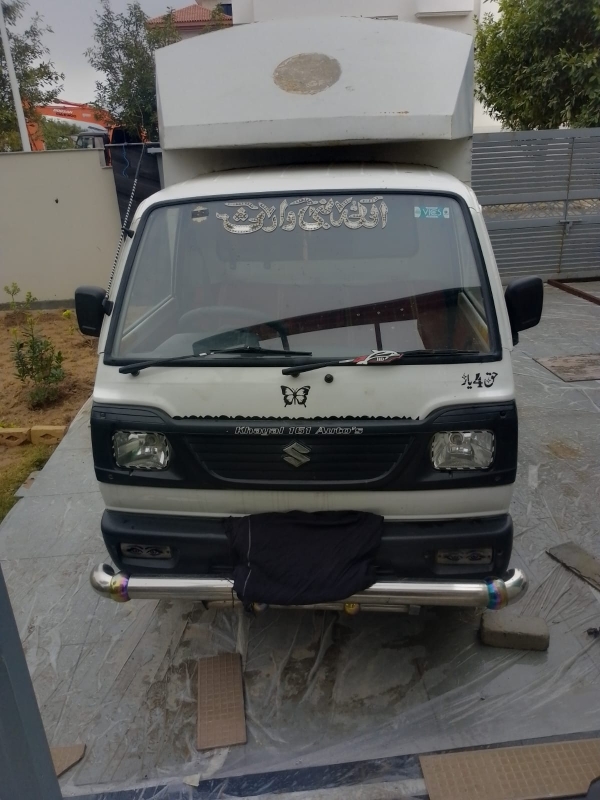 Suzuki Ravi 2016