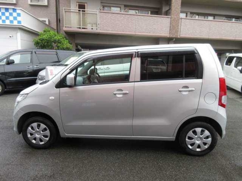 Suzuki Wagon R 2015