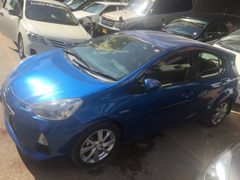 Toyota AQUA 2014