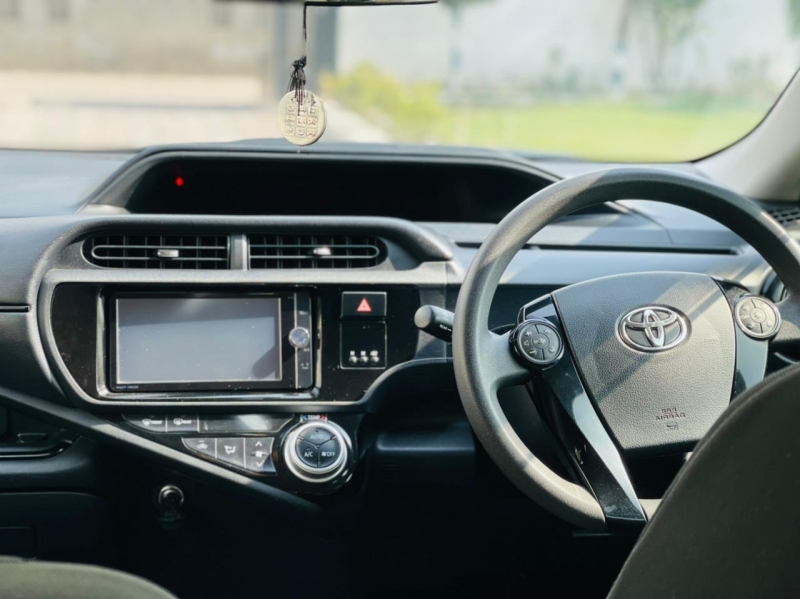 Toyota AQUA 2019