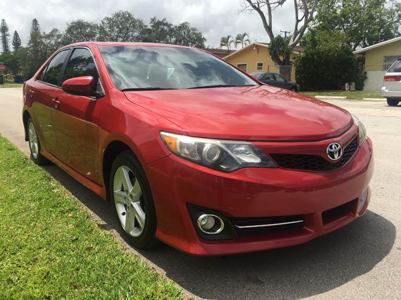 Toyota Camry 2012