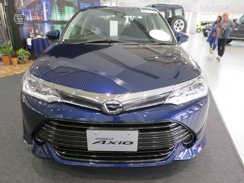Toyota Corolla Axio 2015