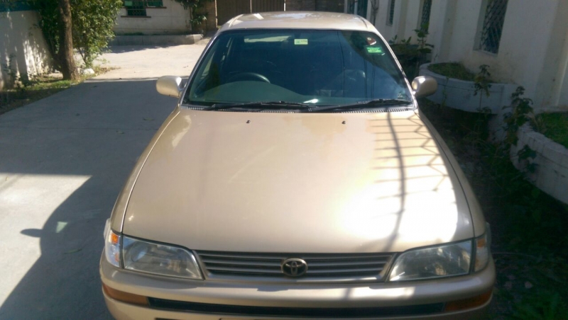 Toyota Corolla gli 1999