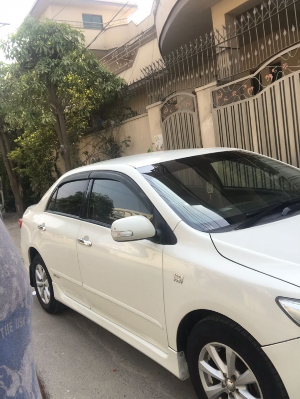 Toyota Corolla gli 2011