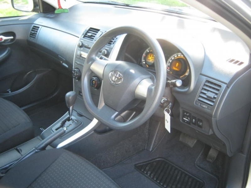 Toyota Corolla gli 2012