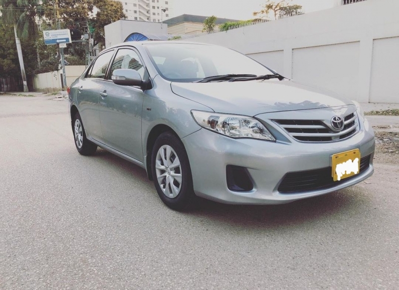 Toyota Corolla gli 2012