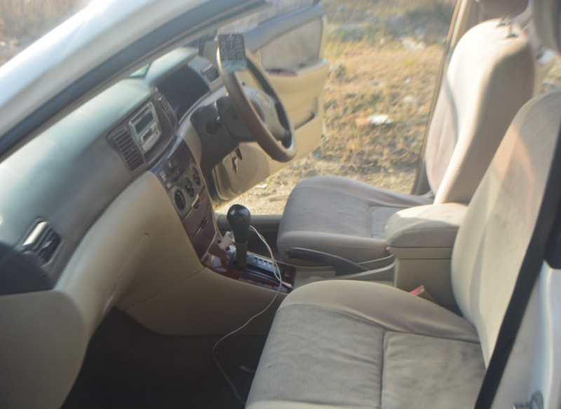 Toyota Corolla saloon 2003