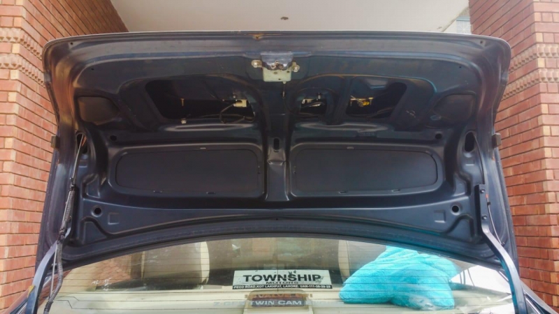 Toyota Corolla saloon 2005