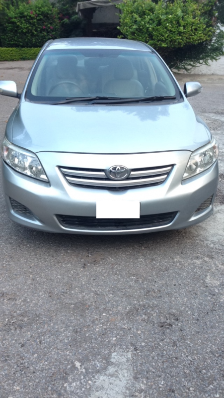 Toyota Corolla saloon 2009