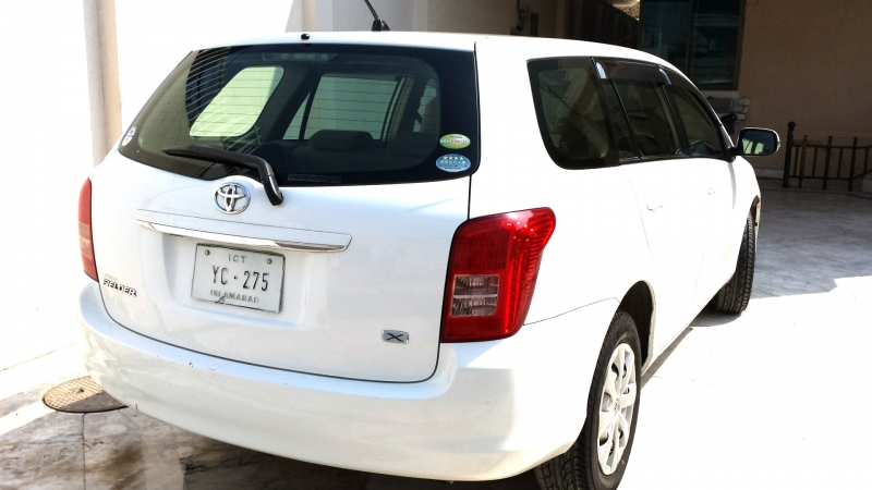 Toyota Corolla Fielder 2014
