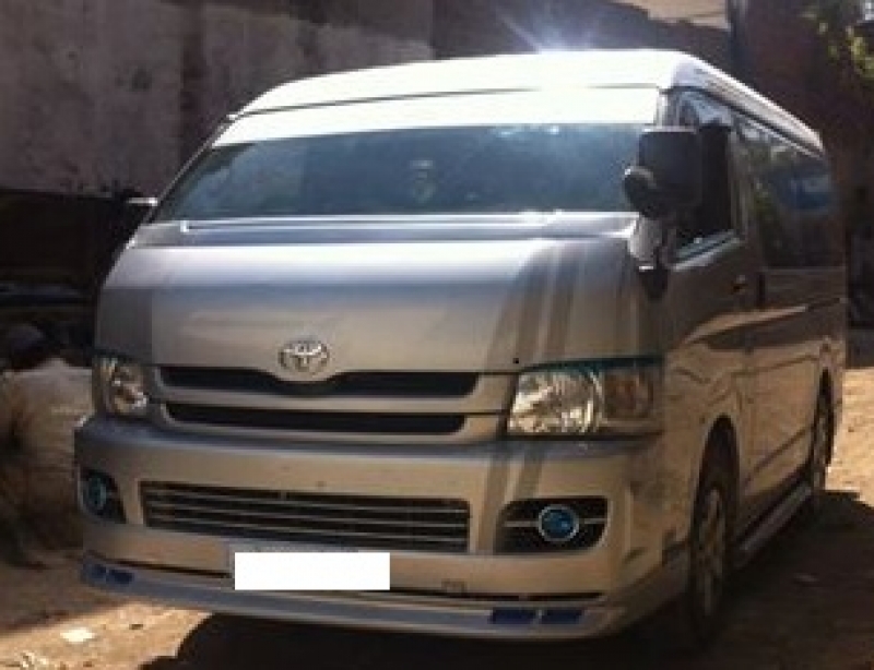 Toyota Hiace 2012