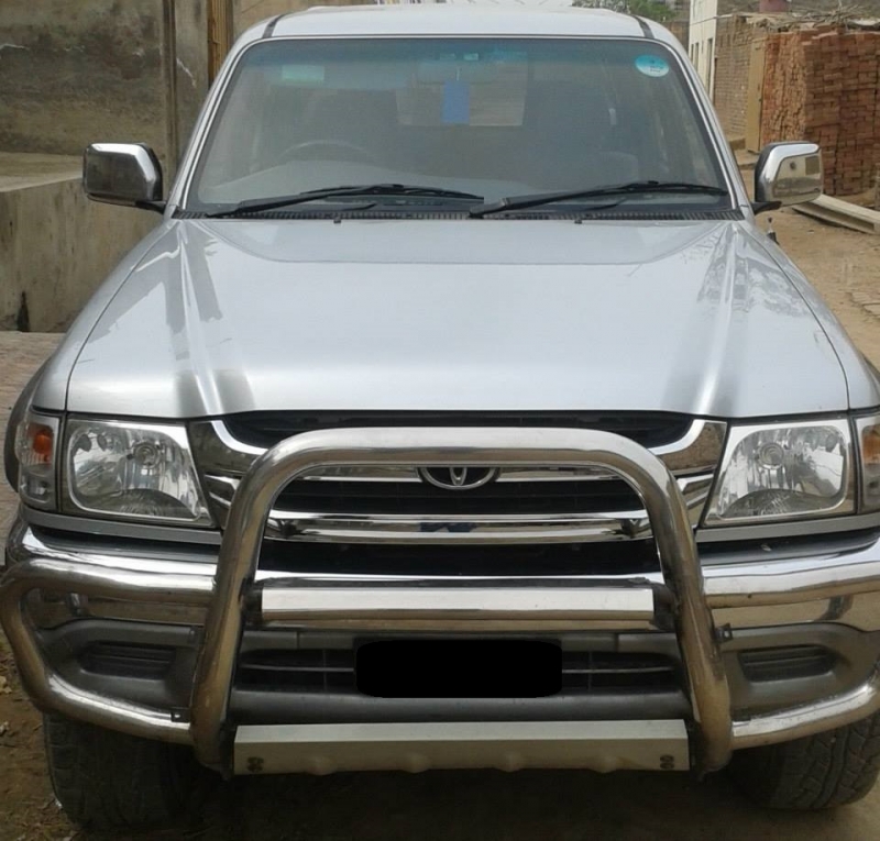 Toyota Hilux 2004
